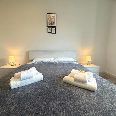 Ostiense Apartment Rom